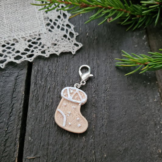 Gingerbread Stocking #3 - handmade stitch marker