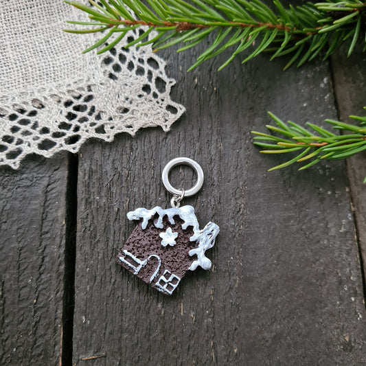 Gingerbread house #1 - handmade stitch marker