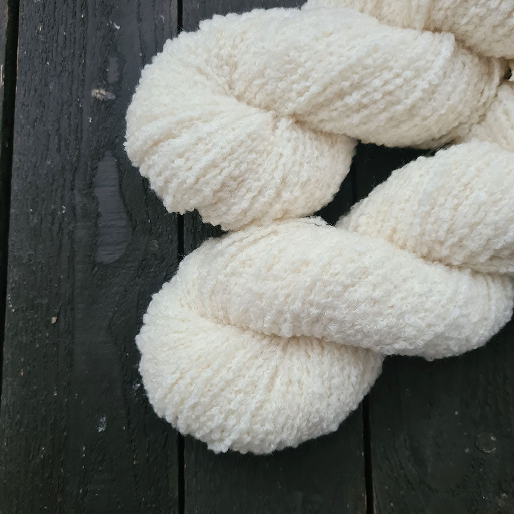 Kettu Yarns - Boucle DK - Natural - 100 g