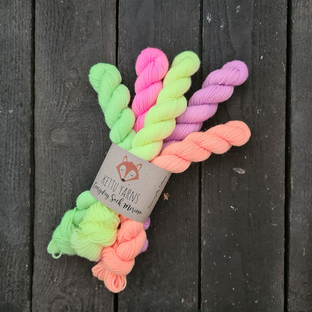 Kettu Yarns - Everyday Sock Merino setti - Soft Neon Minis - 100 g