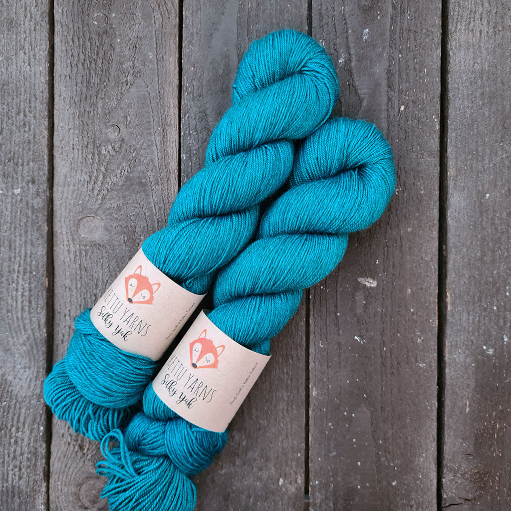 Kettu Yarns - Silky Yak - Land Far, Far Away - 100 g