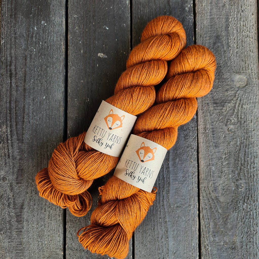 Kettu Yarns - Silky Yak - Rust - 100 g