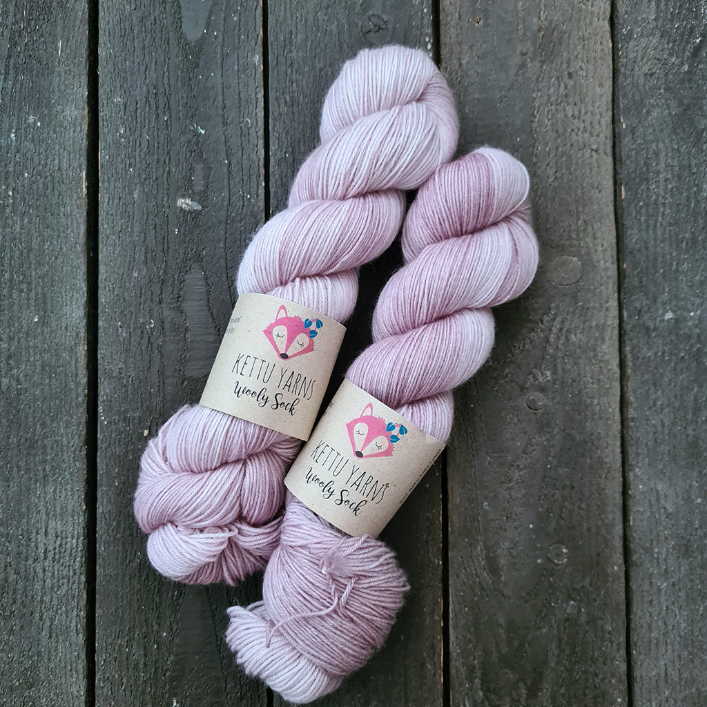 Kettu Yarns - Wooly Sock - Oyster - 100 g