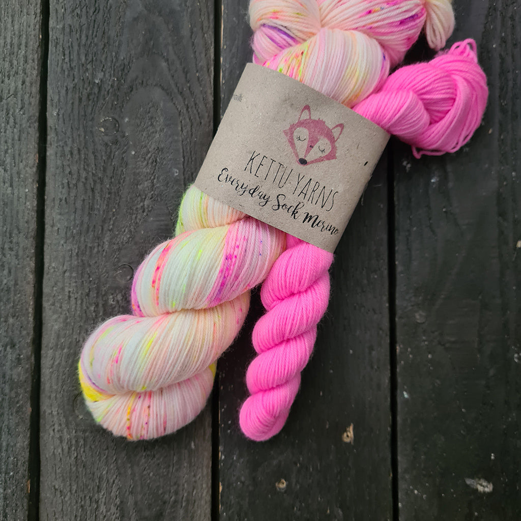 Kettu Yarns - Everyday Sock Merino setti - Neon Sprinkles - 120 g
