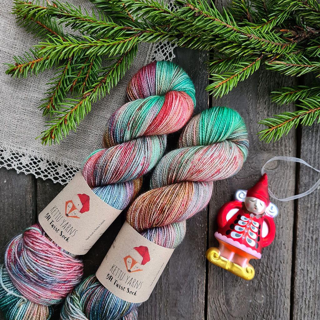 Kettu Yarns - BFL Twist Sock - Lucky Christmas Skein #20 - 100 g