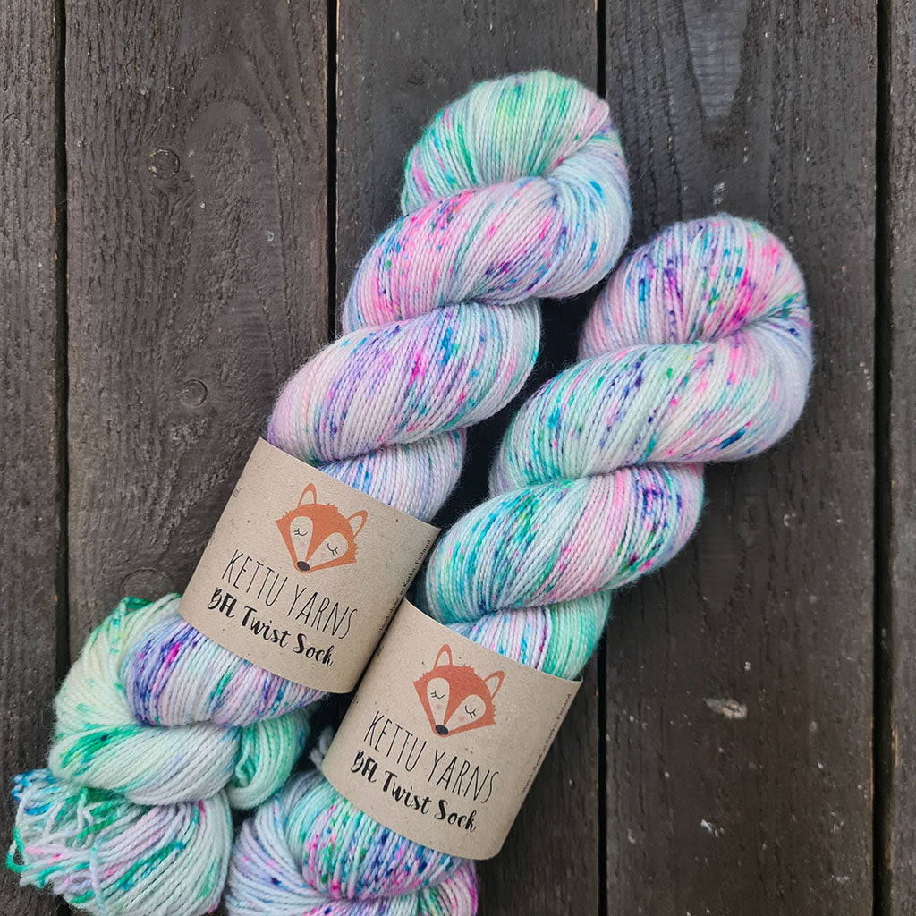 Kettu Yarns - BFL Twist Sock - Garden Graffiti - 100 g