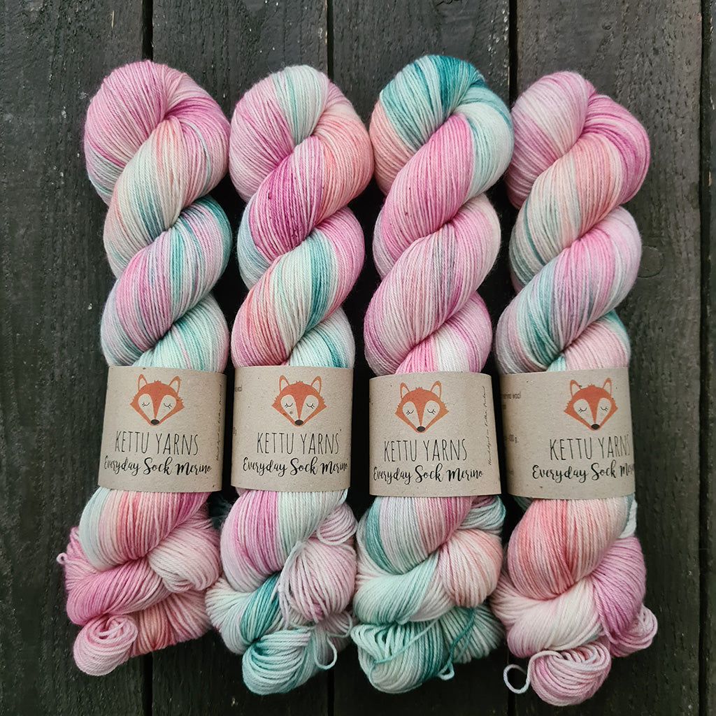 Kettu Yarns Kuukausiväri - Everyday Sock Merino - Blooming May - 100 g
