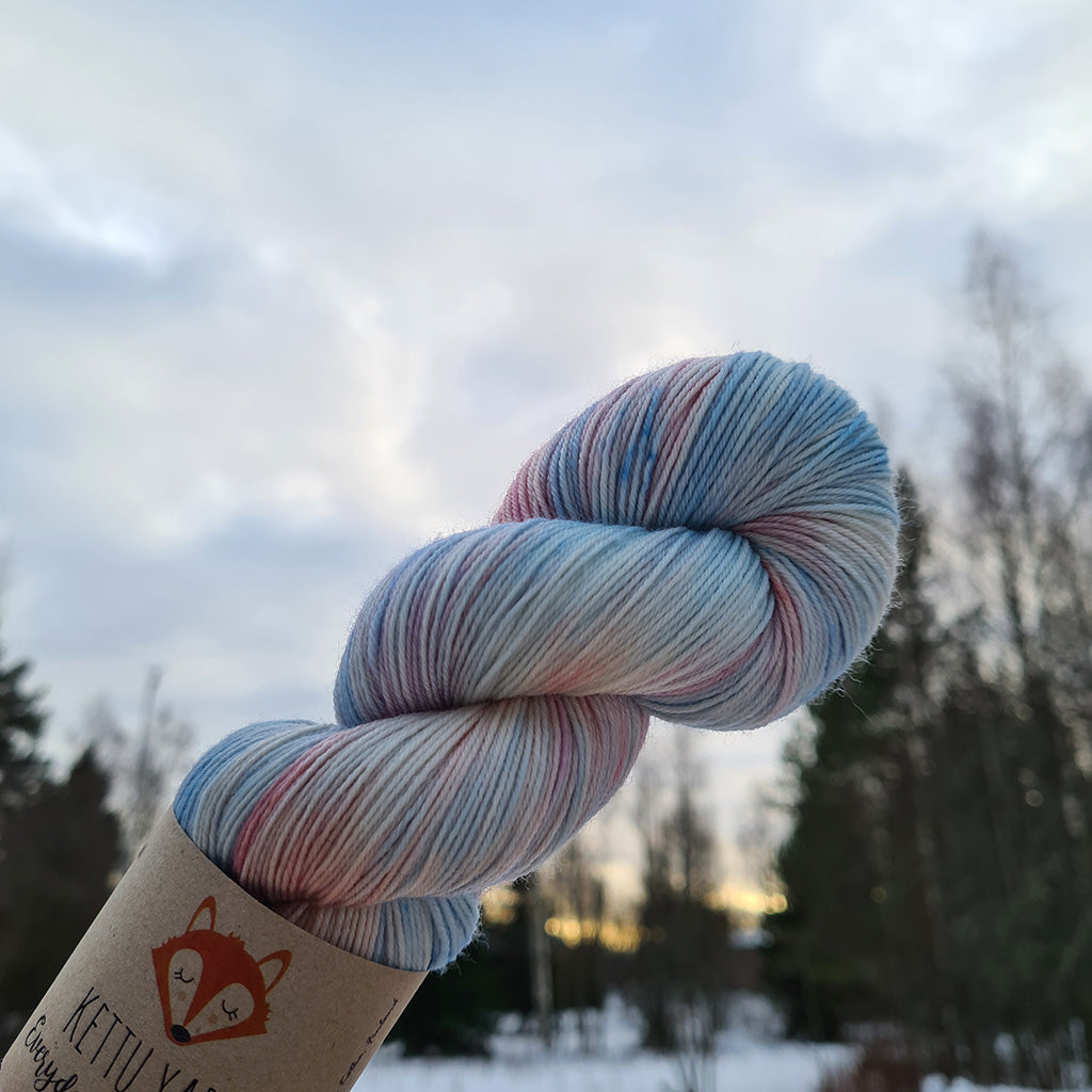 Kettu Yarns Colour of the Month - Everyday Sock Merino - Gentle January - 100 g