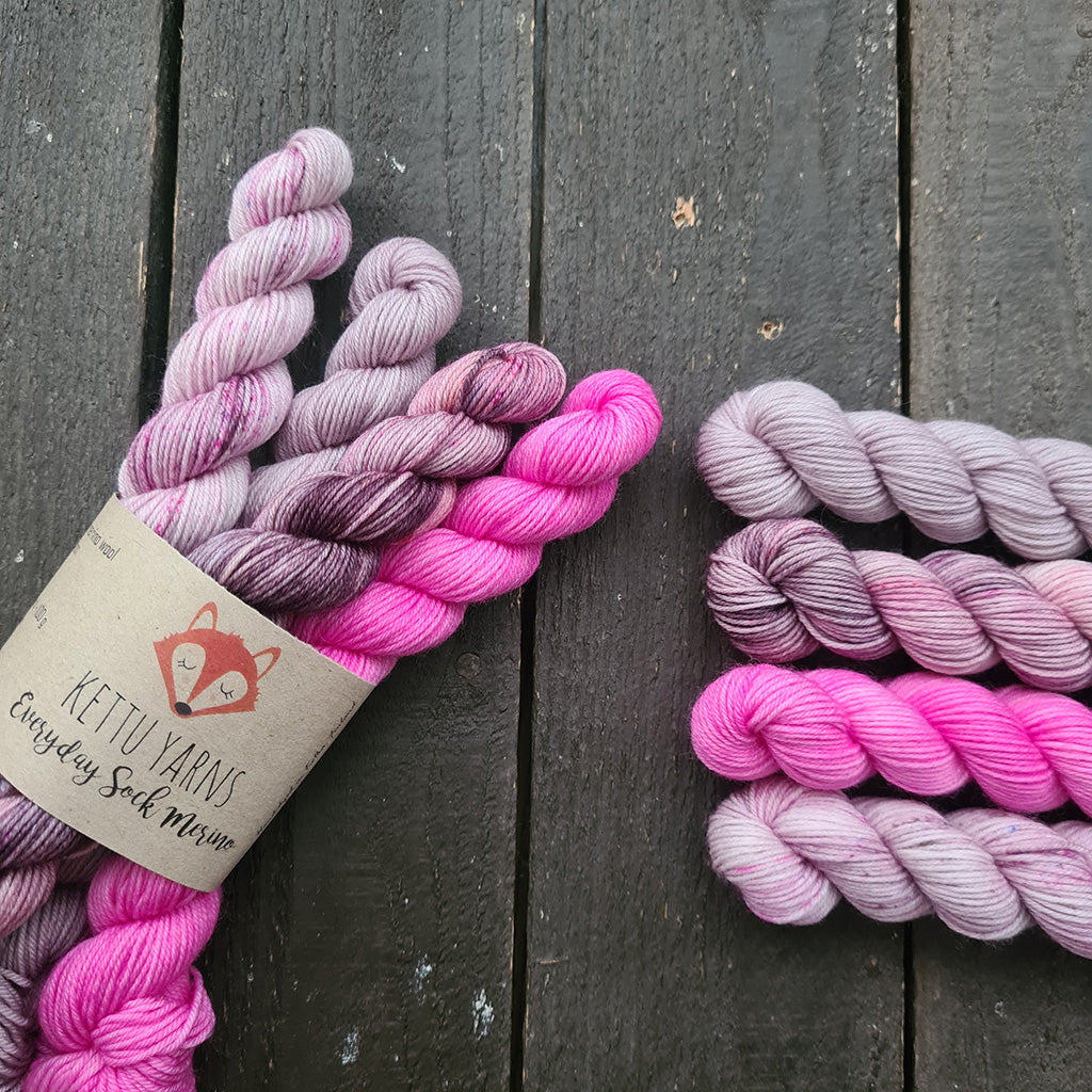 Kettu Yarns No Surprise Mini Club - Everyday Sock Merino set - February - 80 g