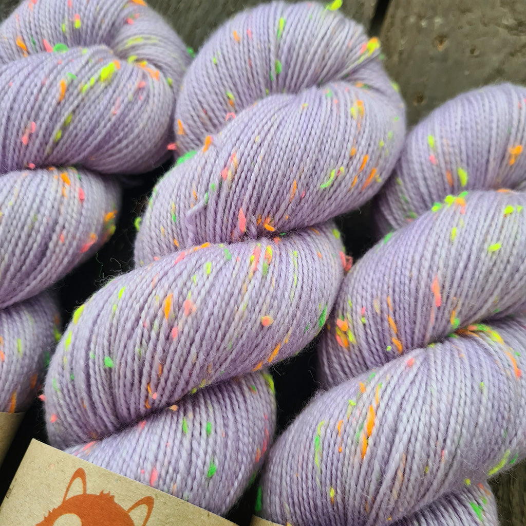 Kettu Yarns - Pop Tweed - Lavender Tea - 100 g