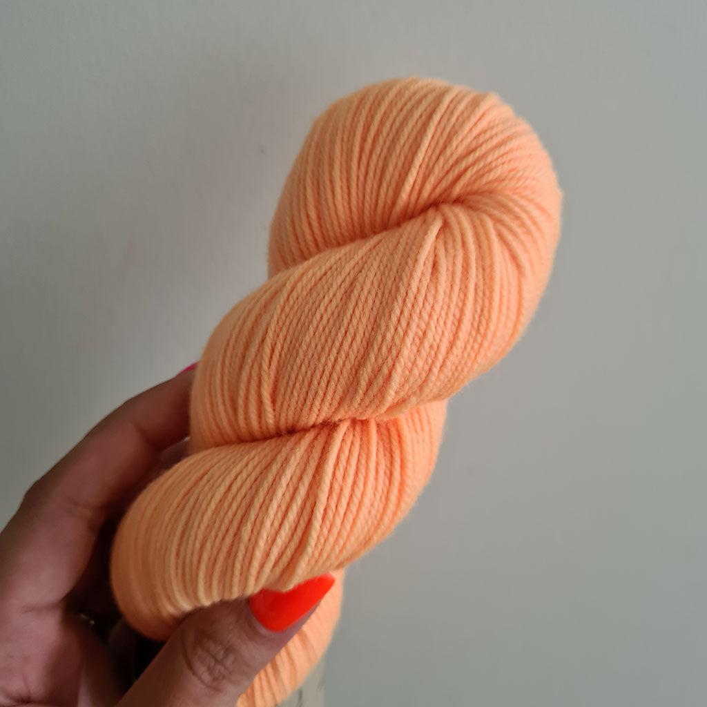 Kettu Yarns - Sock Merino (Sport) - Soft Neon Orange - 100 g