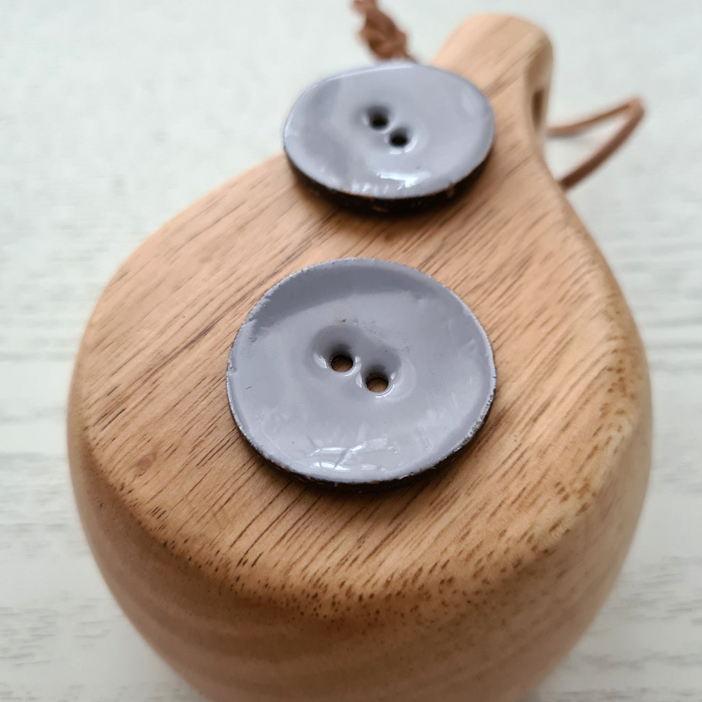 Coconut button - gray - 34 mm