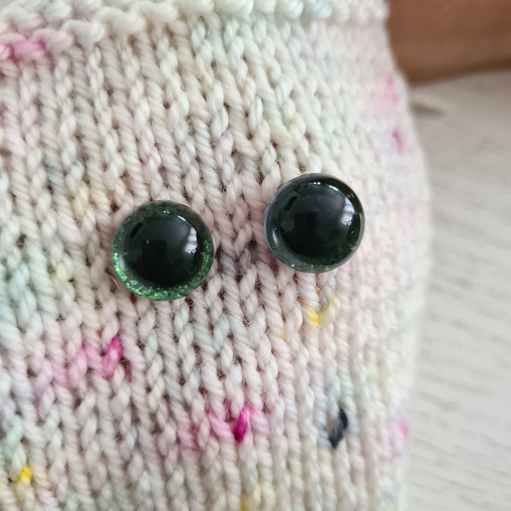 Turvasilmät - vihreät glitter 12 mm