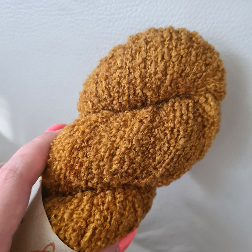 Kettu Yarns - Boucle DK - Caramel - 100 g