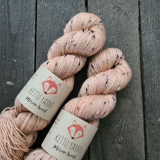 Kettu Yarns - Merino Tweed - Pink Sand - 100 g