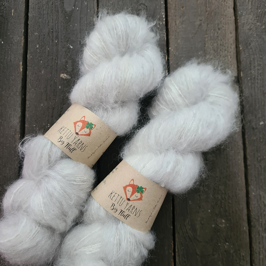 Kettu Yarns - Big Fluff - Fog - 100 g