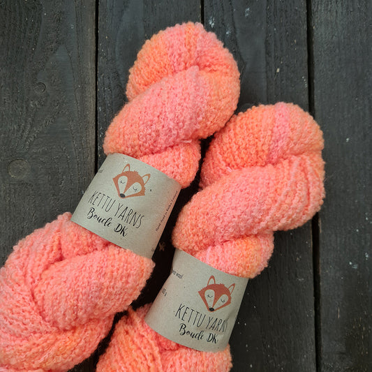 Kettu Yarns - Boucle DK - Blazing Orange - 100 g