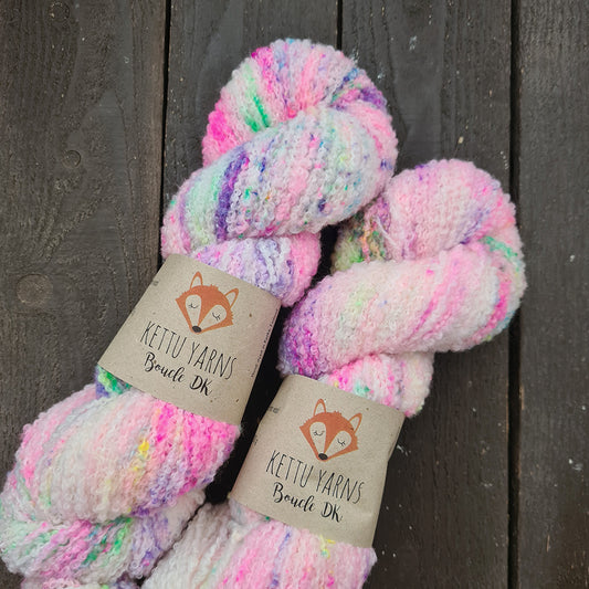 Kettu Yarns - Boucle DK - Nobody Can Be Uncheered With a Balloon - 100 g