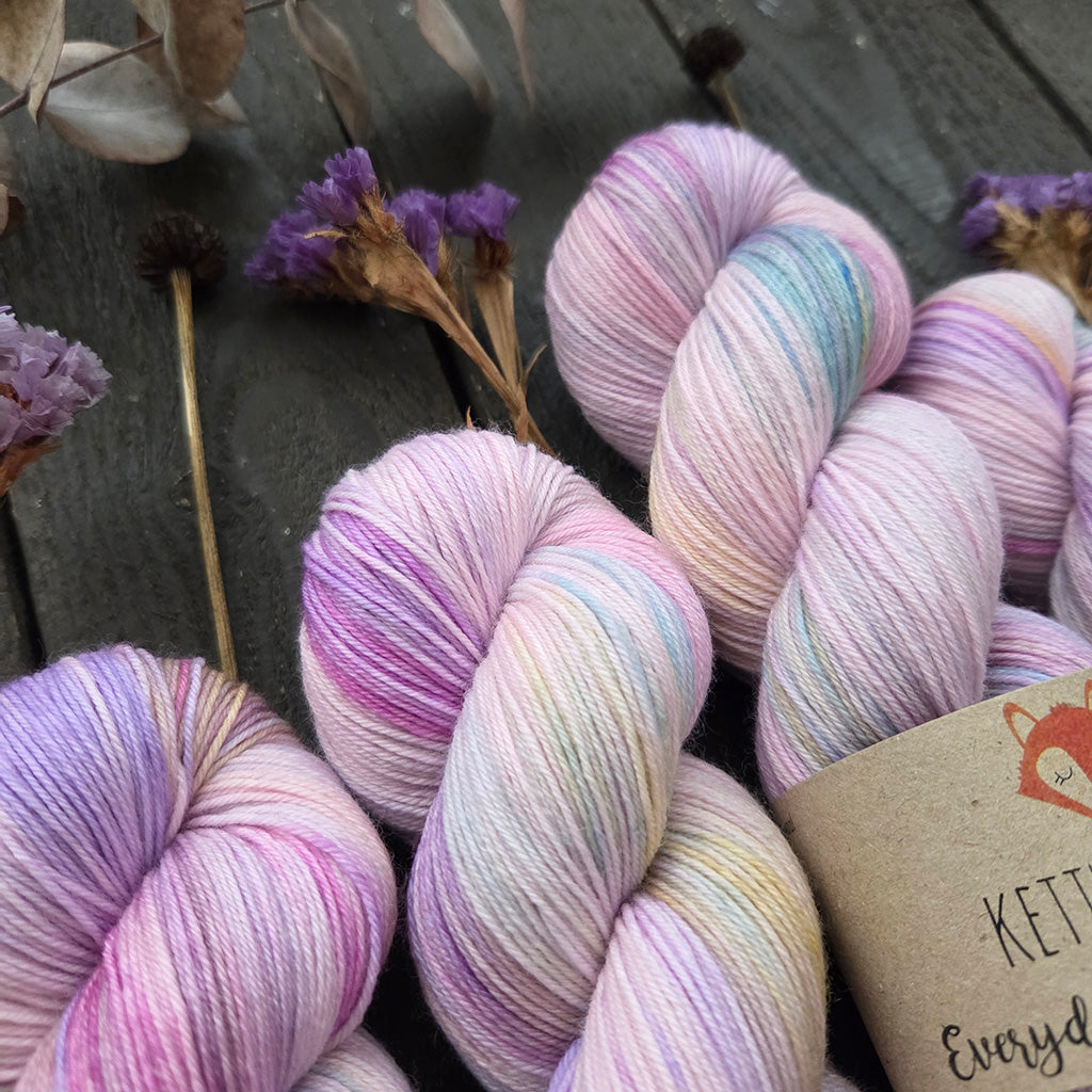 Kettu Yarns - Everyday Sock Merino - Dried Flower Bouquet Mar 2026-01  - 100 g