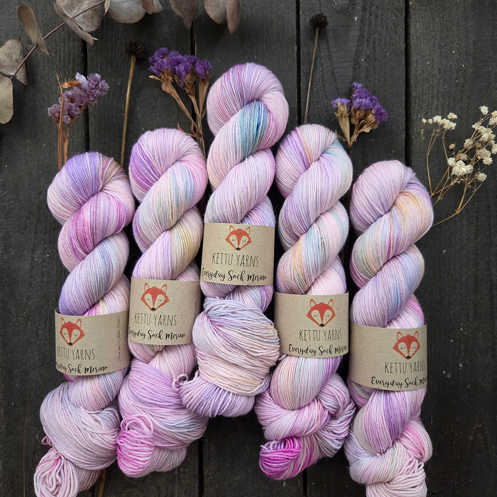 Kettu Yarns - Everyday Sock Merino - Dried Flower Bouquet Mar 2026-01  - 100 g