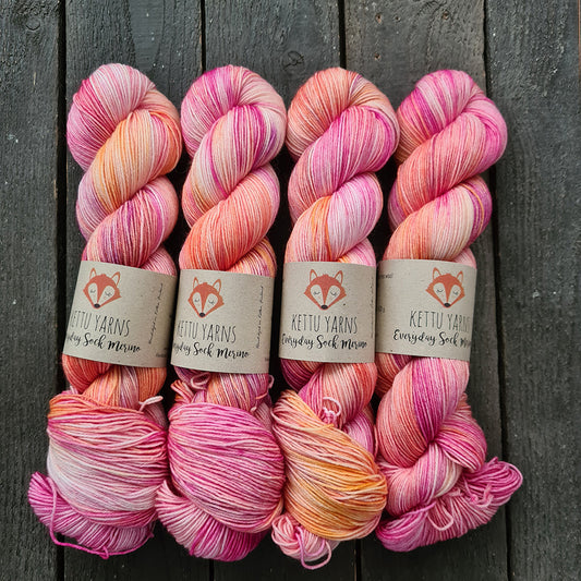 Kettu Yarns Kuukausiväri - Everyday Sock Merino - Fruitful August - 100 g