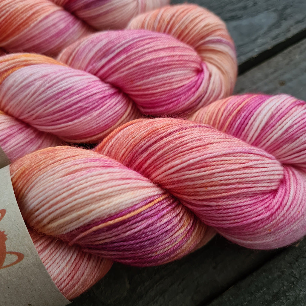 Kettu Yarns Kuukausiväri - Everyday Sock Merino - Fruitful August - 100 g
