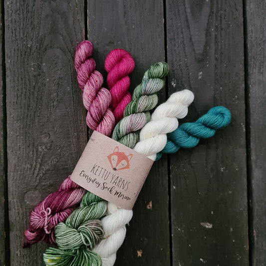 Kettu Yarns No Surprise Mini Club - Everyday Sock Merino setti - December - 100 g