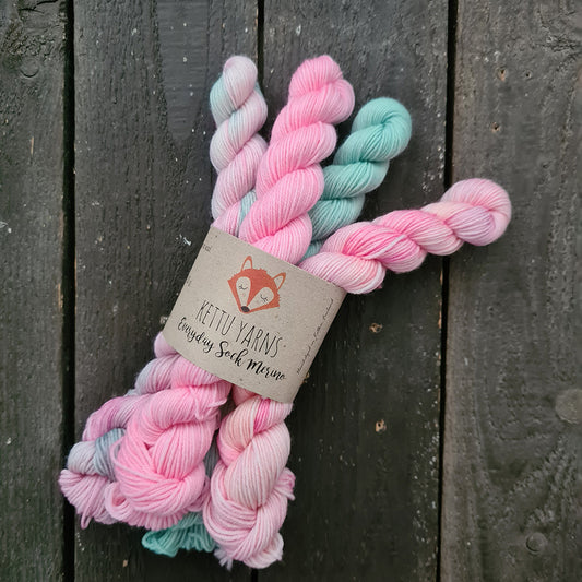Kettu Yarns No Surprise Mini Club - Everyday Sock Merino setti - May - 80 g