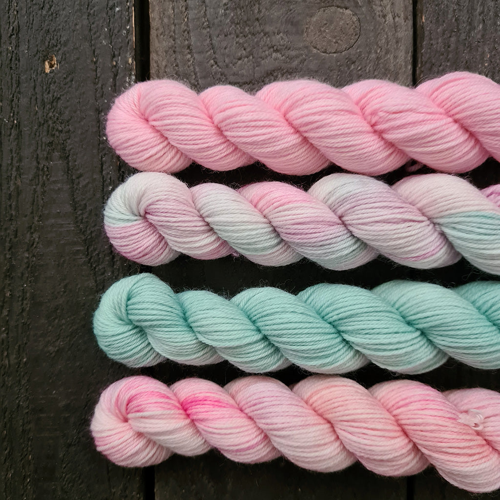 Kettu Yarns No Surprise Mini Club - Everyday Sock Merino set - May - 80 g