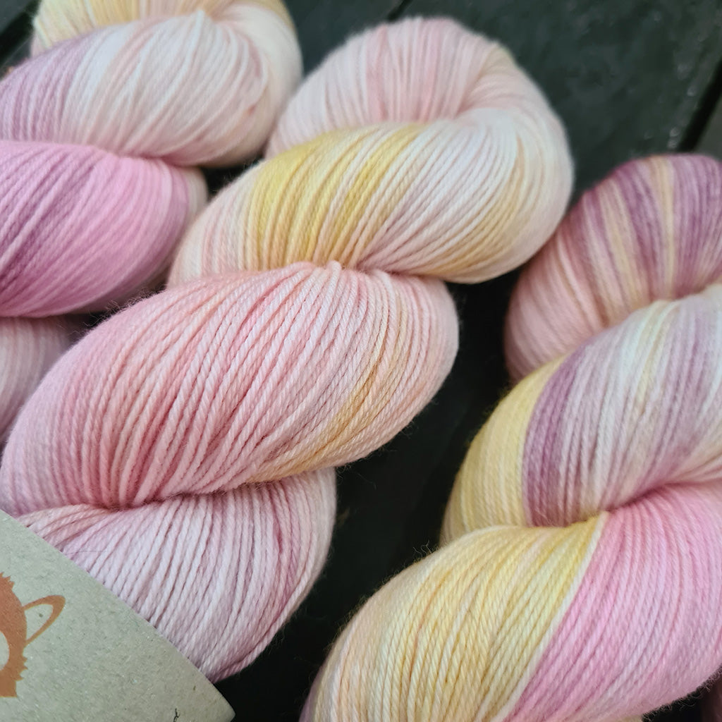 Kettu Yarns Kuukausiväri - Everyday Sock Merino - Sunny September - 100 g