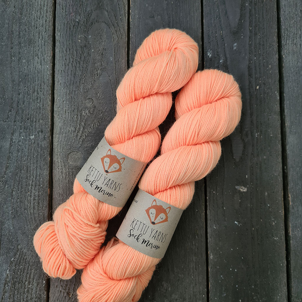Kettu Yarns - Sock Merino - Soft Neon Orange - 100 g
